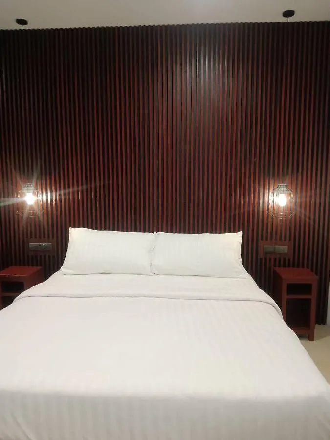 Beach House By Rose Massage Nai Thon Beach Tatil Evi
